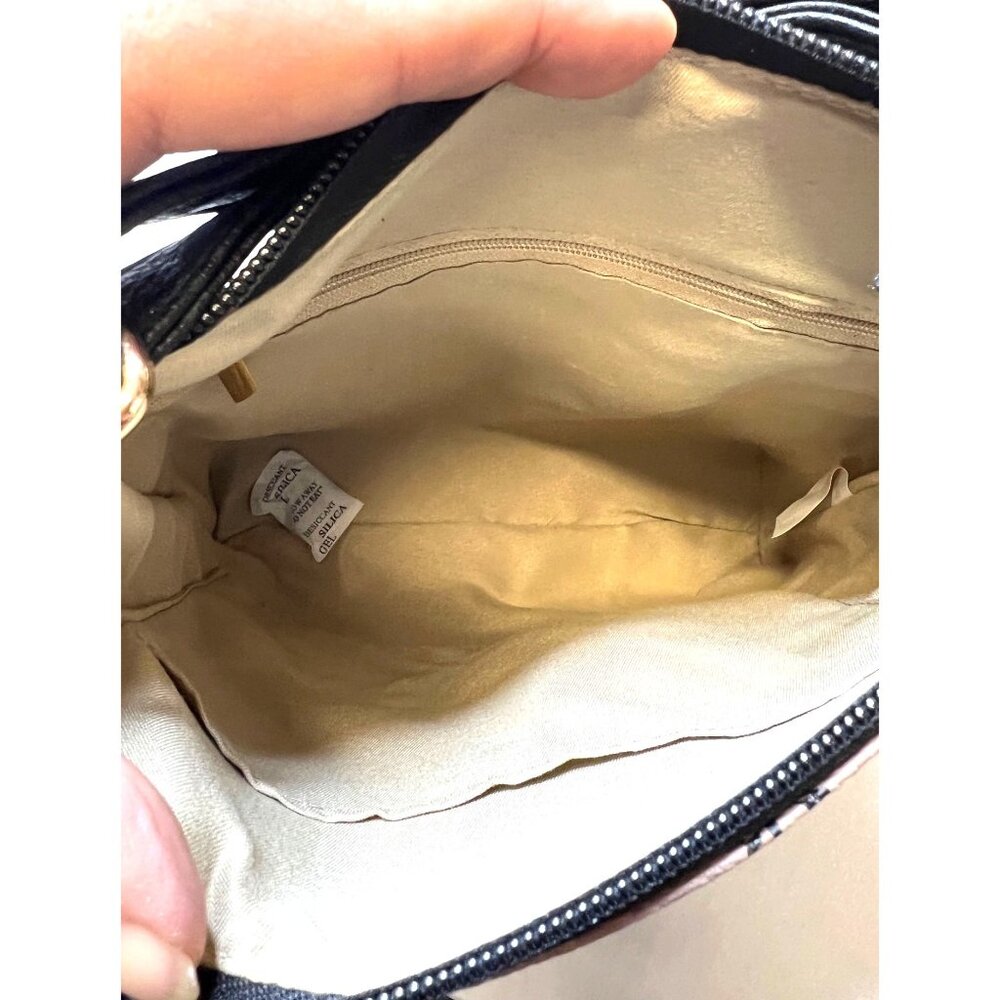 Beverly Hills Polo Club Tan & Black Crossbody Bag With Adj Strap & Zipper Accent - Picture 3 of 5